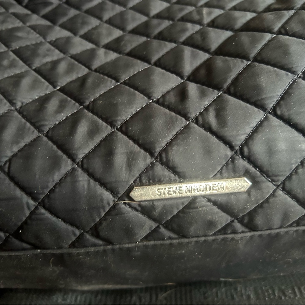 Steve Madden Black Quilted Bag